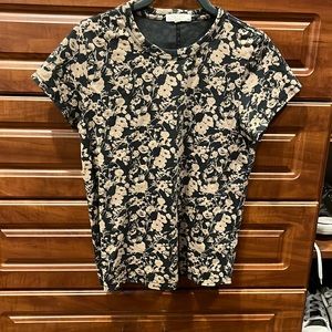COPY - Rag and bone navy/tan floral tee. Size M